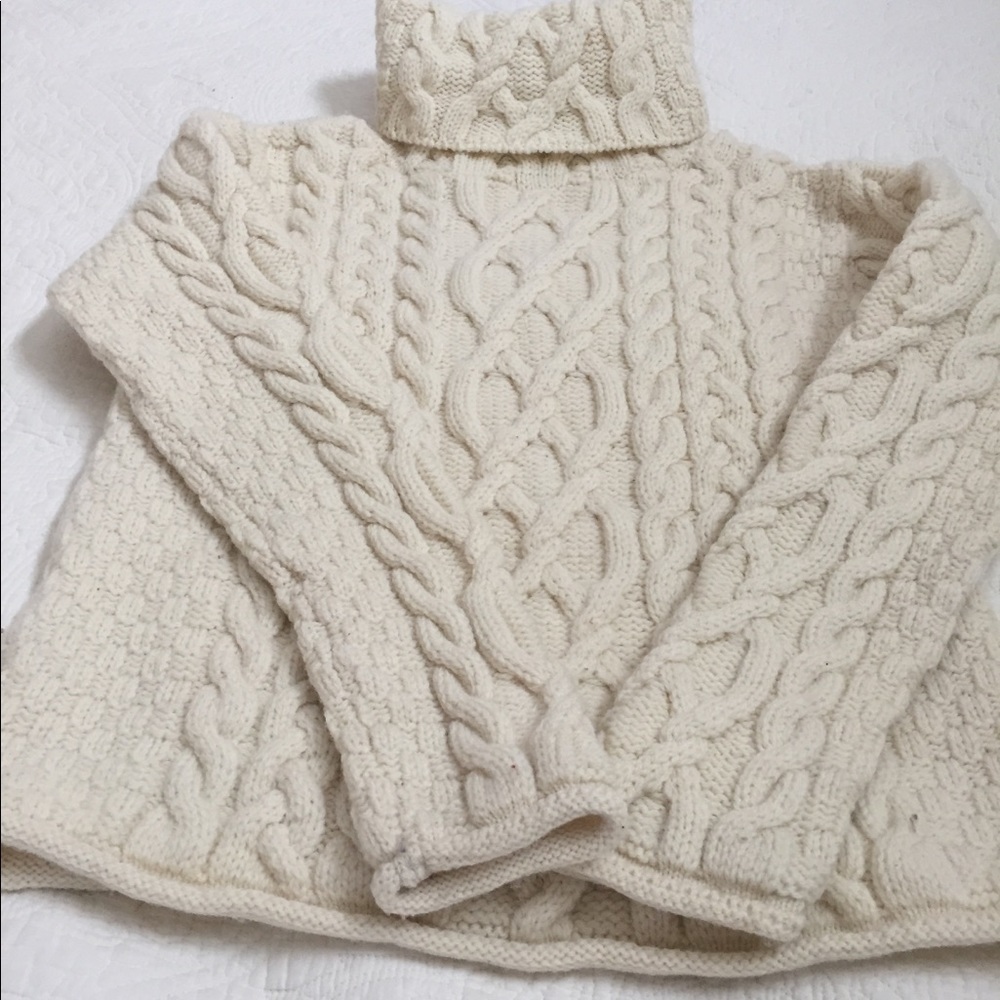 Inis Crafters merino wool fisherman knit sweater